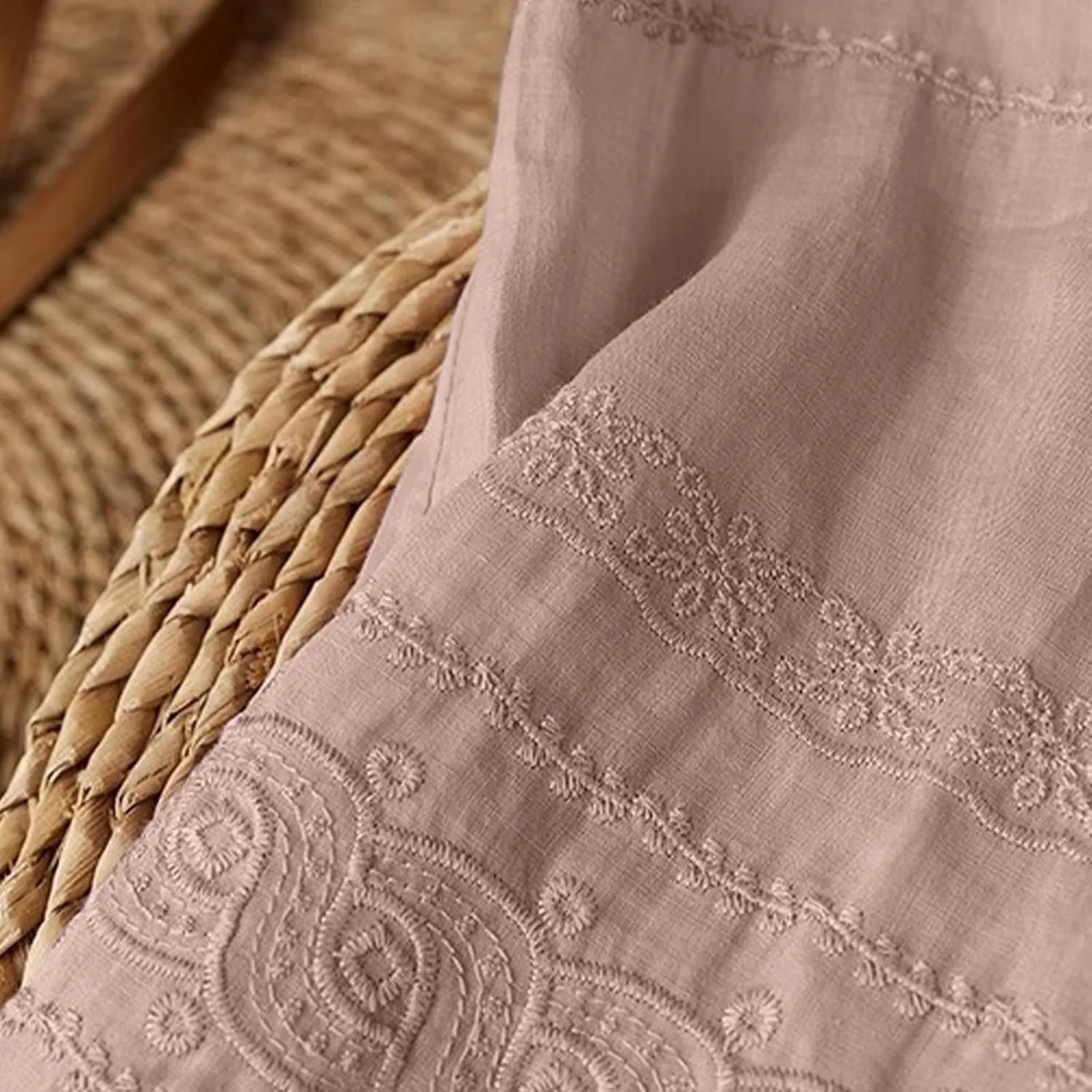 HGps8w Women's Embroidered Cotton Linen Tank Tops Loose Fit Casual Summer Crewneck Sleeveless Tunic Shirts Pleated Blouse