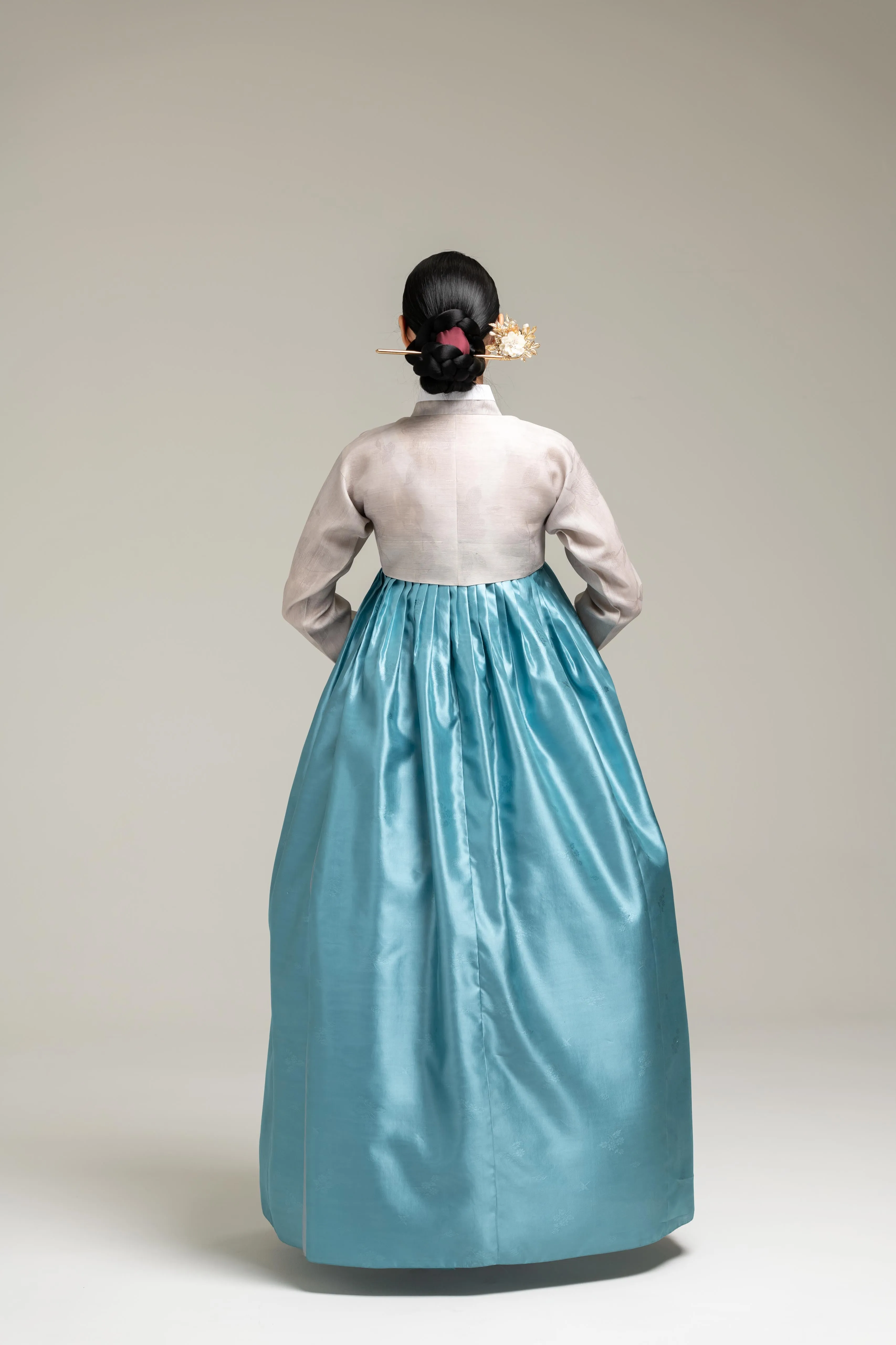 Vibrant Blue Silk Skirt & Jeogori