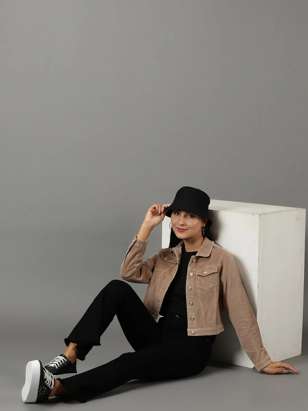 Women's Khaki Solid Open Front Jacket